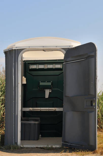 Portable bathroom rental in Riverdale, CA